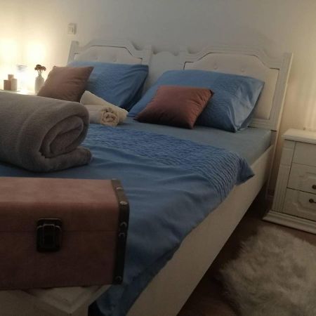 Апартаменты Apartman Natali*** Вараждин Экстерьер фото