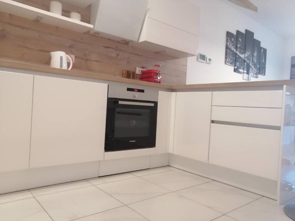 Апартаменты Apartman Natali*** Вараждин Экстерьер фото